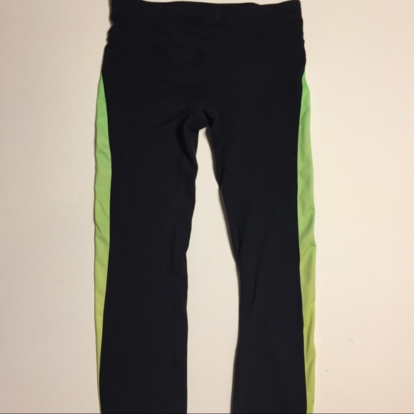 Gap Fit Women’s Athletic Pants - Picture 3 of 5